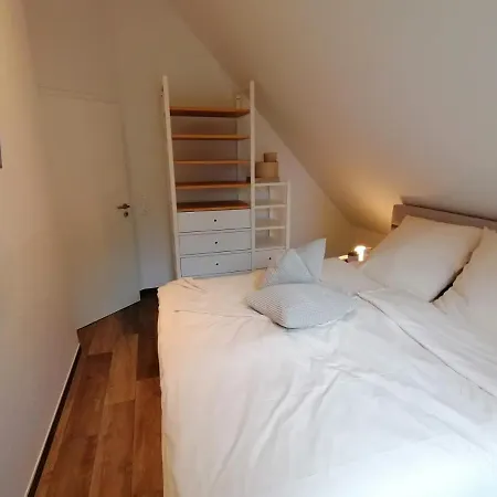 Meergluck - Fachwerkhaus Fur 2-6 Personen, Ideal Mit Pferd Und Hund! Apartment Cuxhaven