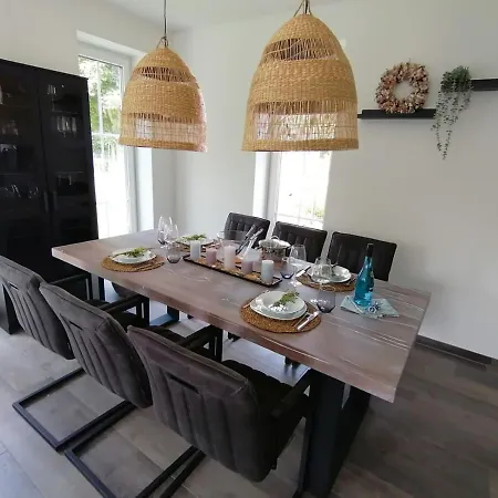 Meergluck - Fachwerkhaus Fur 2-6 Personen, Ideal Mit Pferd Und Hund! Cuxhaven