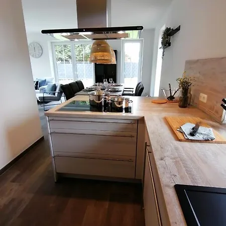Meergluck - Fachwerkhaus Fur 2-6 Personen, Ideal Mit Pferd Und Hund! Apartment Cuxhaven
