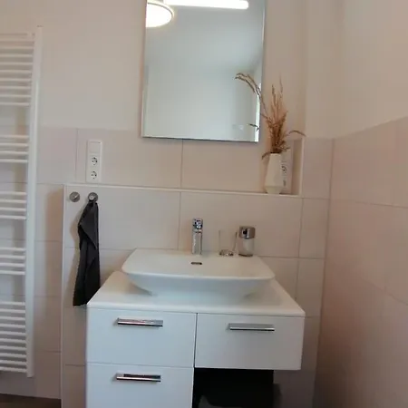 Apartment Meergluck - Fachwerkhaus Fur 2-6 Personen, Ideal Mit Pferd Und Hund! *